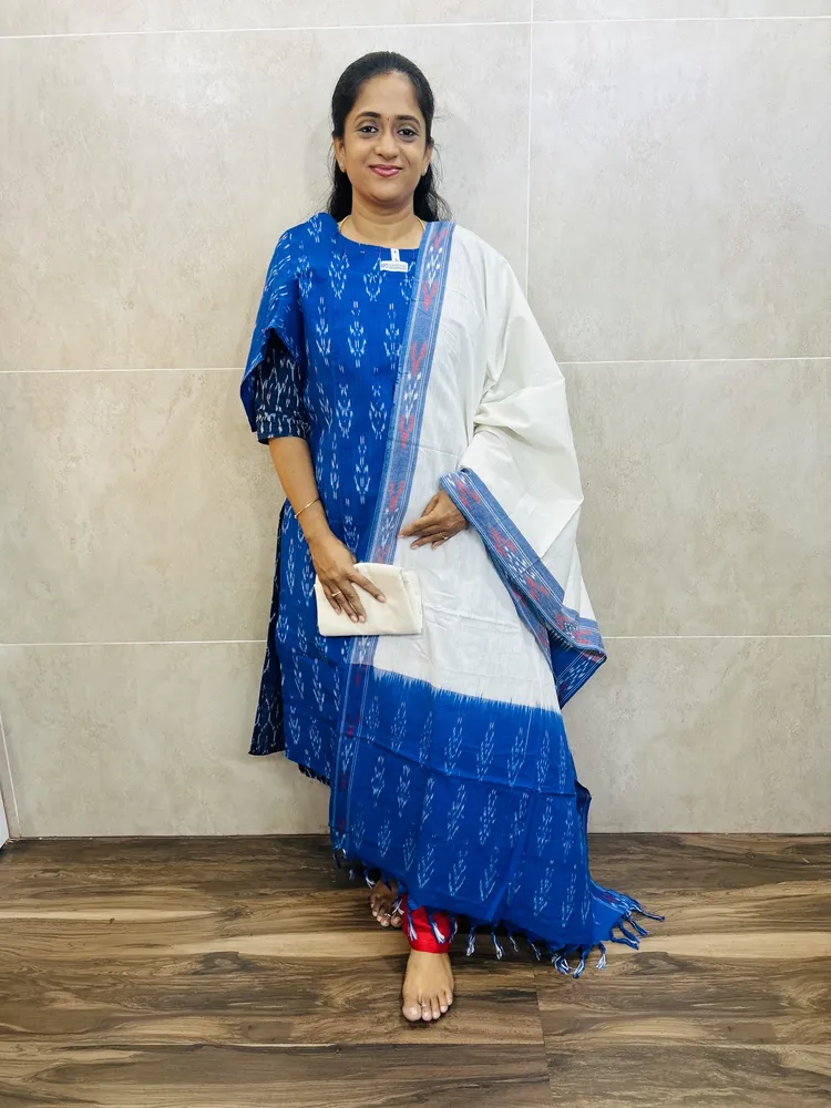 Pure handloom Ikkat cotton top (cotton lining) paired with Ikkat cotton dupatta and cotton bottom (free size)