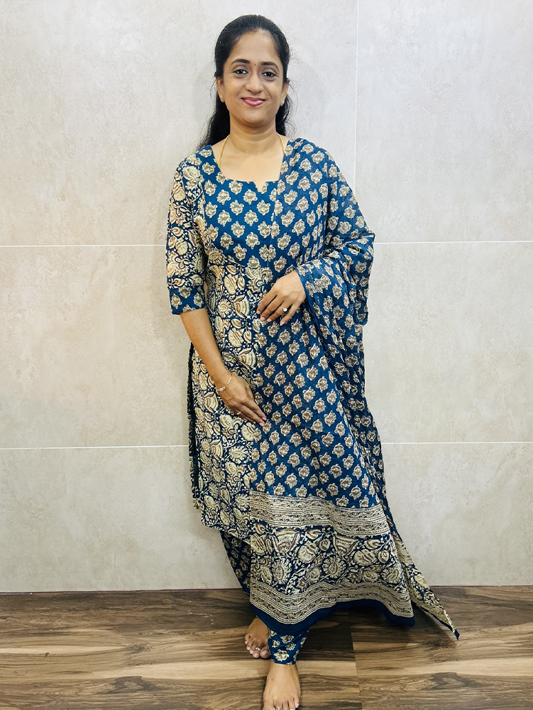 Printed Jaipur cotton top (cotton lining) with with printed cotton dupatta and cotton bottom (Free size)