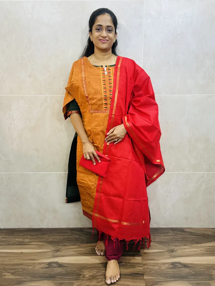 Pure cotton top(cotton lining) paired with pure cotton dupatta and cotton bottom(free size)