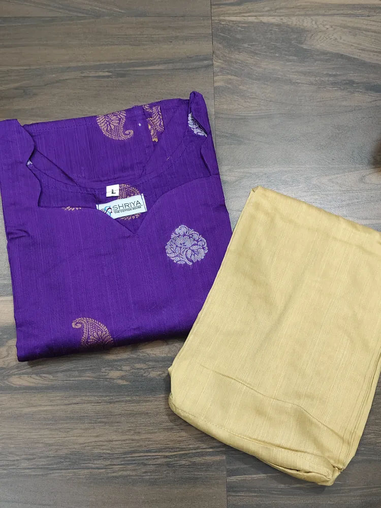 Offer items Top and Bottom size L