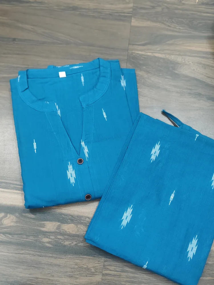 Offer items Top and Bottom size XXL
