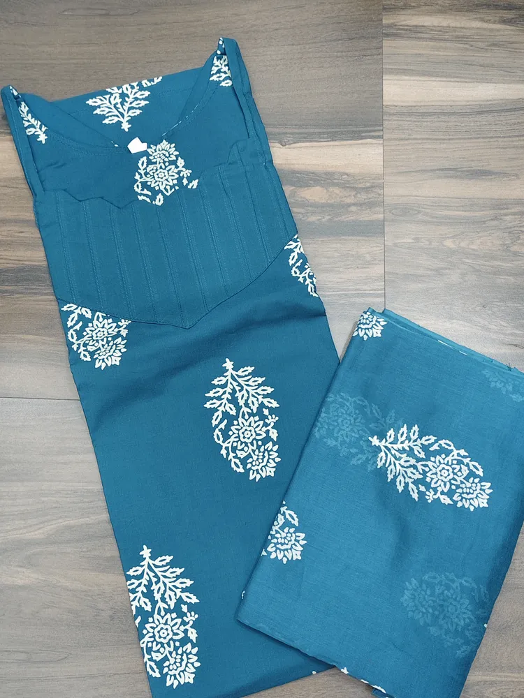 Offer items Top and Dupatta size XL
