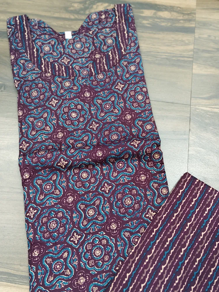 Offer items Top and Bottom size XXL