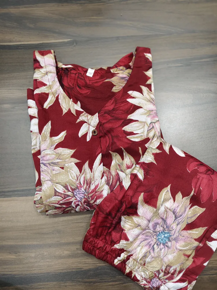Offer items Top and Bottom size M