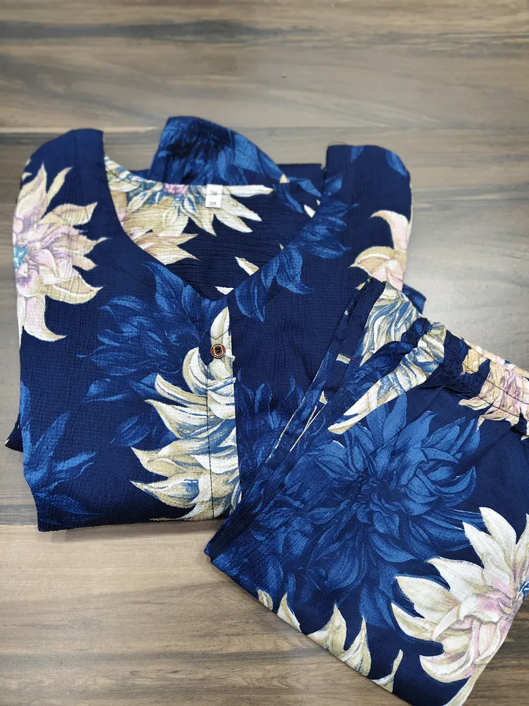 Offer items Top and Bottom size M
