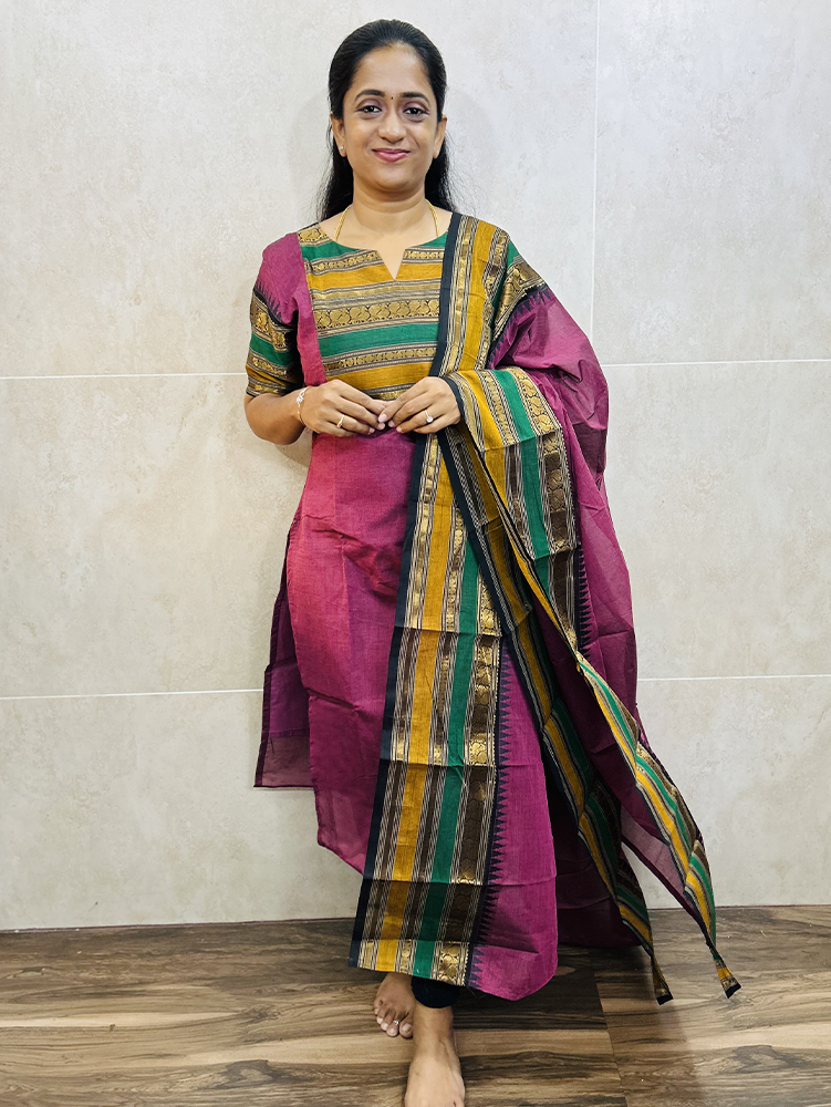 Kanchi cotton top (cotton lining) paired with Kanchi cotton dupatta