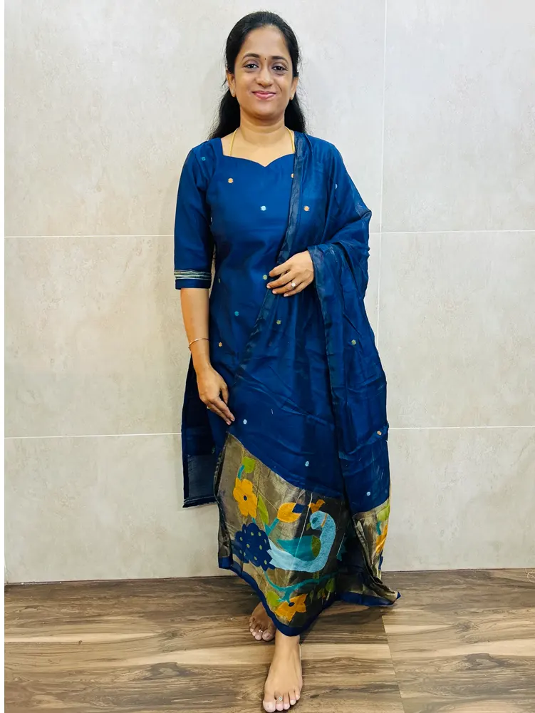 Soft Chanderi cotton top (cotton lining) with jamdani weaving paired with soft Chanderi cotton dupatta