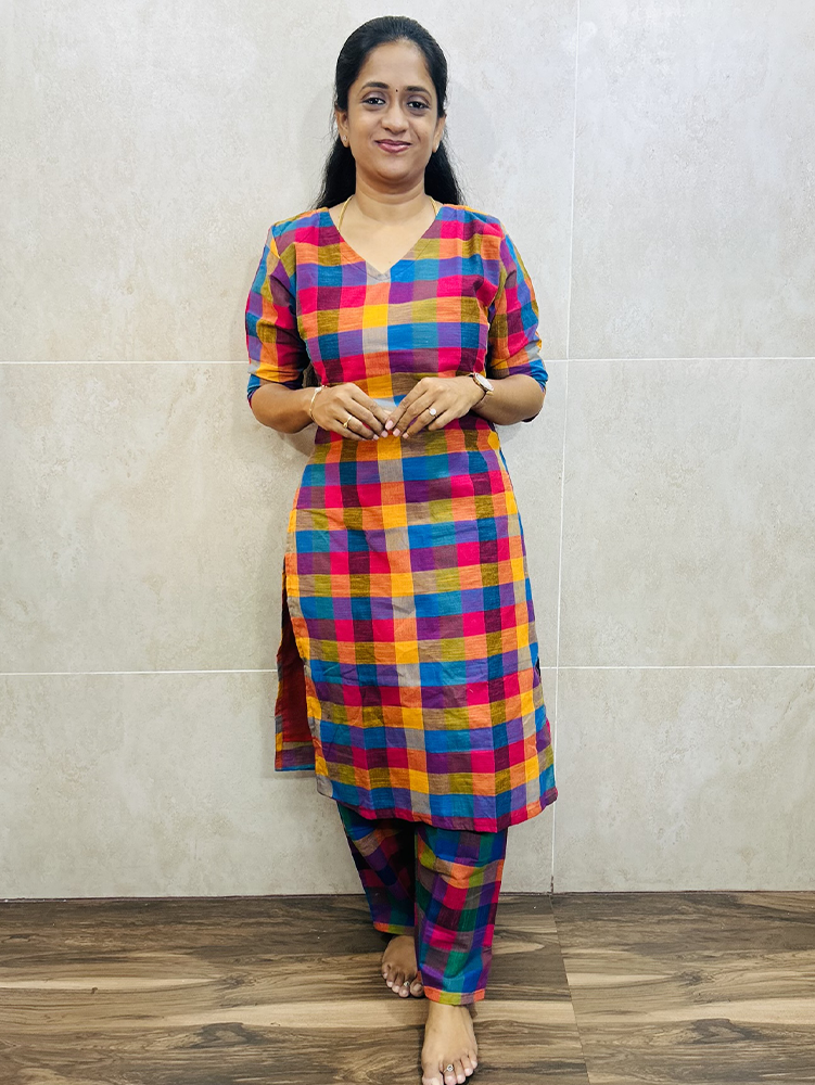 Pattern 3 - Textured pure cotton top (cotton lining) paired with textured cotton bottom (free size)