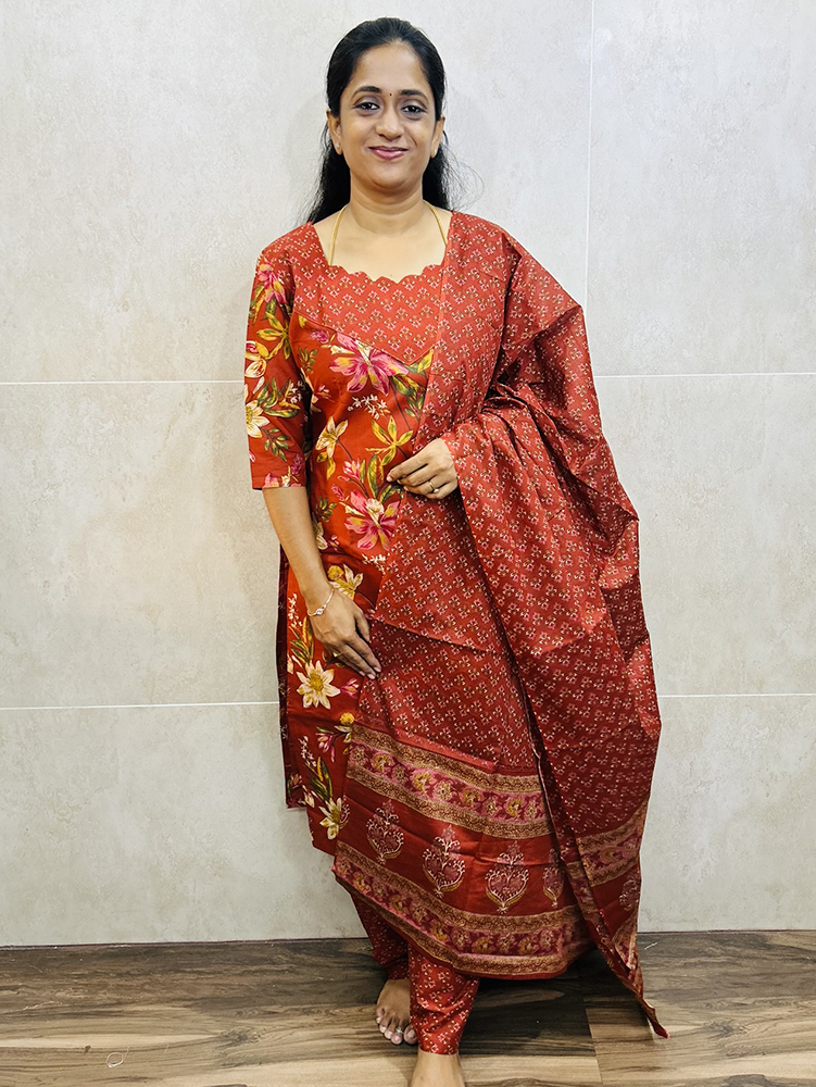 Printed Jaipur cotton top (cotton lining) with with printed cotton dupatta and cotton bottom (Free size)