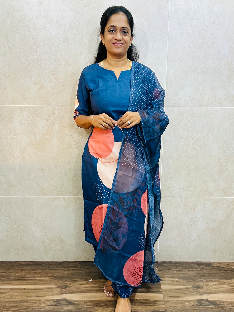 Printed linen cotton top (cotton lining) paired with linen cotton dupatta and linen cotton bottom (free size)