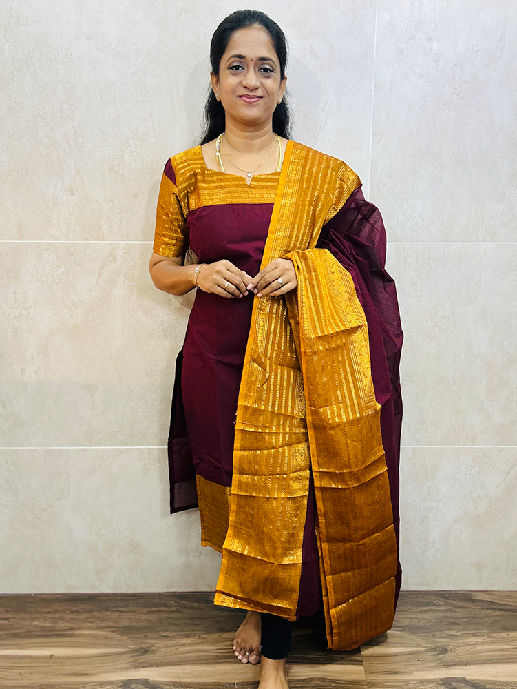 Kanchi cotton top (cotton lining) paired with Kanchi cotton dupatta
