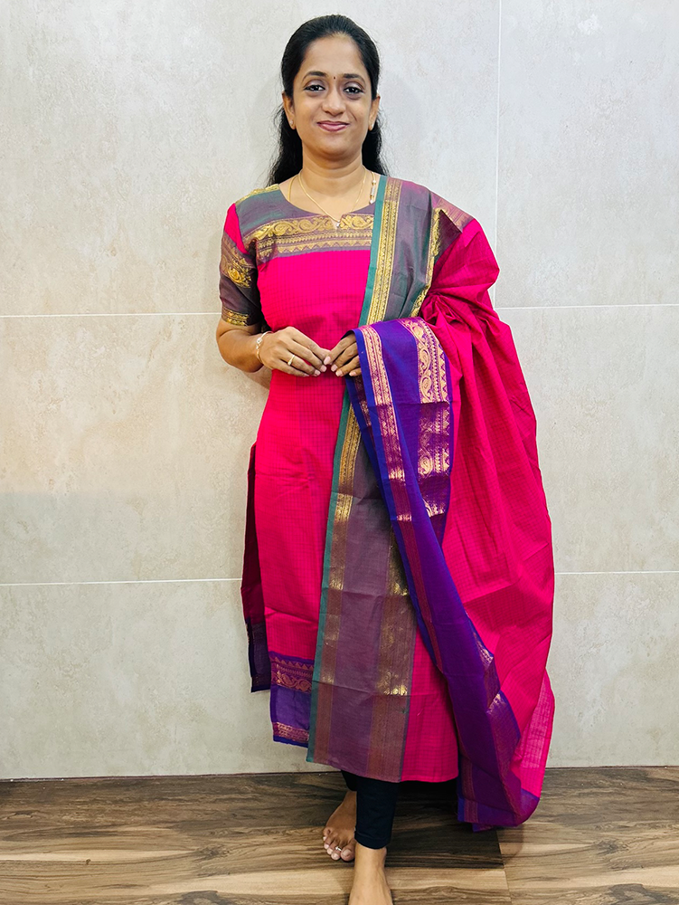 Kanchi cotton top (cotton lining) paired with Kanchi cotton dupatta
